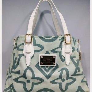 100% Authentic "Limited Edition" Louis Vuitton